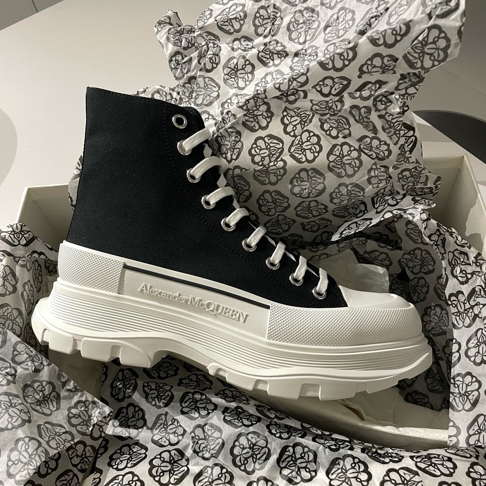 Alexander McQueen Black Boot/Sneakers